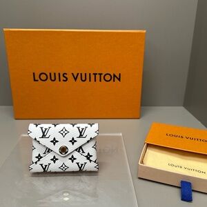 LOUIS VUITTON KIRIGAMI 🔥 GIANT MONOGRAM KIRIGAMI POCHETTE. BOX, DUSTBAG, & COA